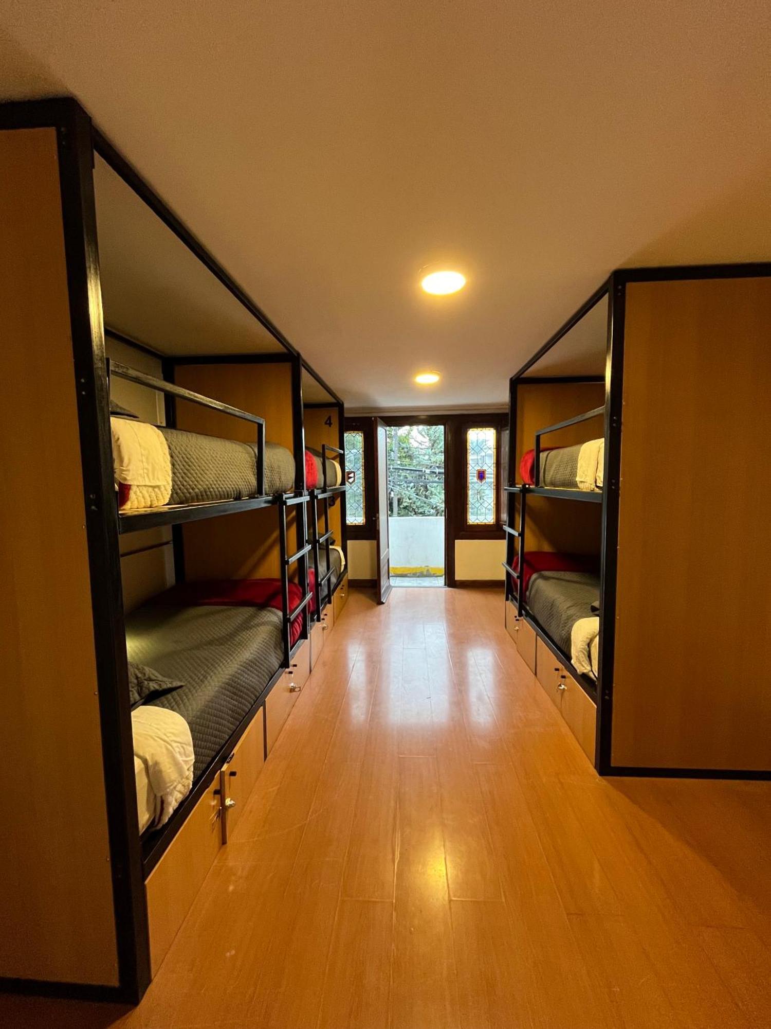 Enjoy Hostel Сантьяго Экстерьер фото